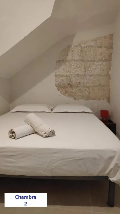 Apartment Appartement Des Arenes, Deux Chambres Avec Patio, Patangarles.