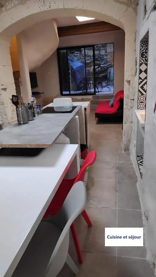 Appartement Des Arenes, Deux Chambres Avec Patio, Patangarles. Apartment