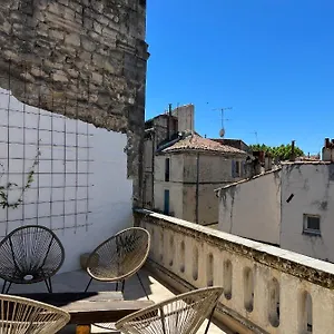 Appartement Penthouse With Large Terrace And Veranda, Arles